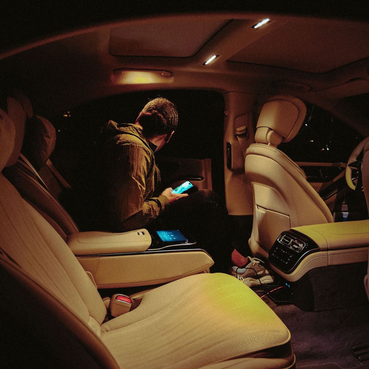 LILO, Highguest – Millionaire