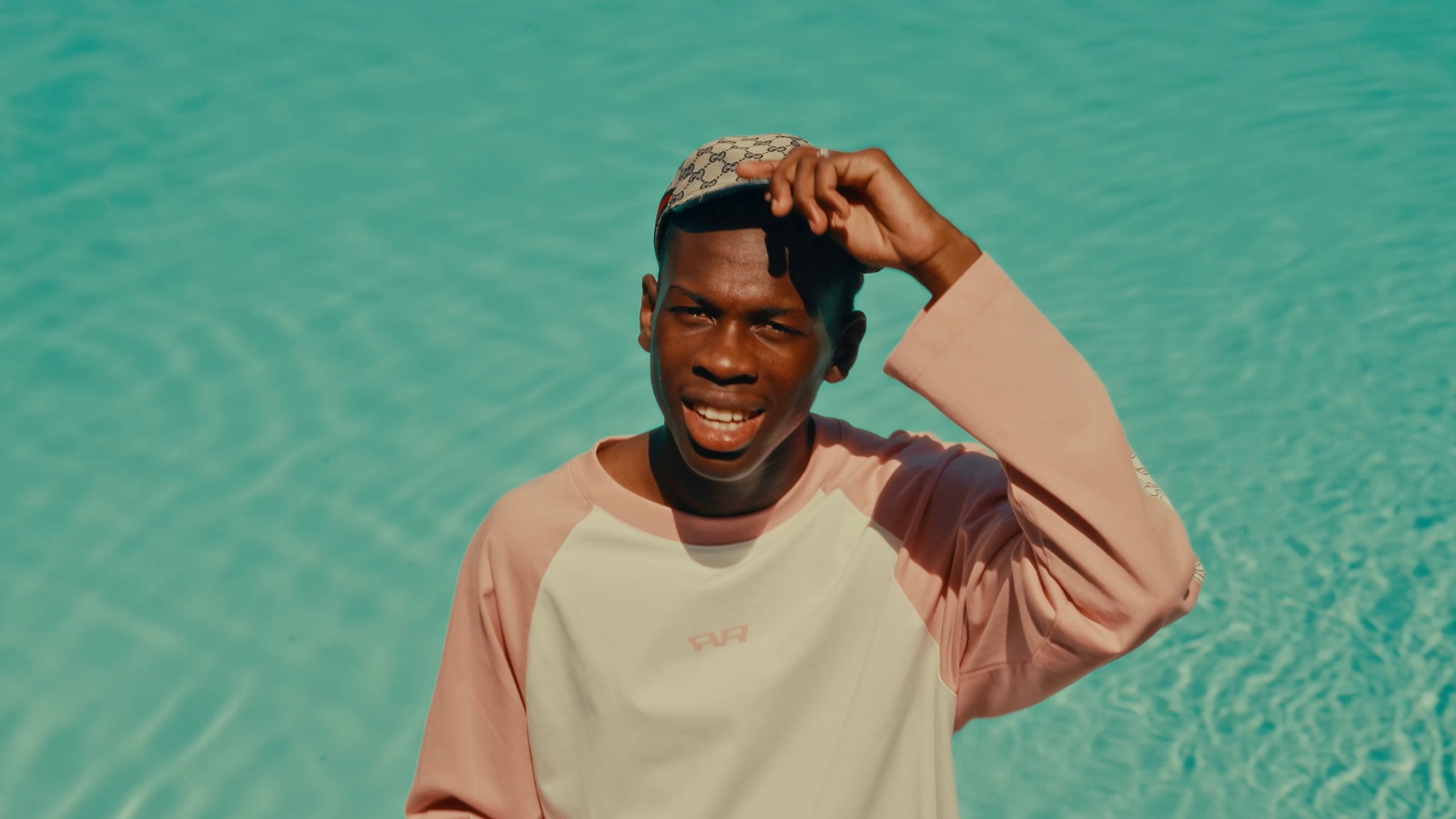 >Highguest x Leafs – My Type